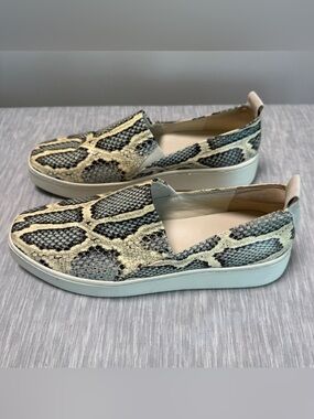 Vince Saxon Slip-On Sneaker | 8 | Snakeskin Embossed Leather | White Platform